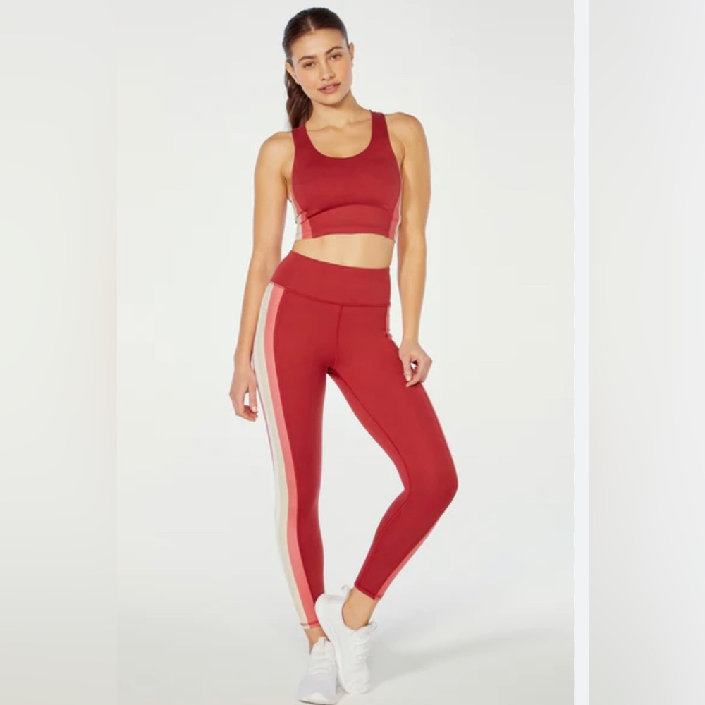 Size XL Ellie activewear red color block sports bra and leggings set